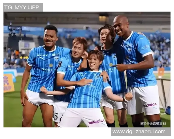 清水鼓动与神户胜利船的激烈对决展现足球魅力与团队精神